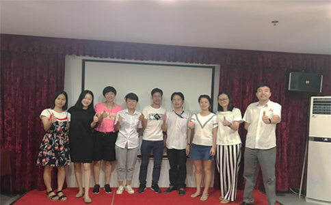  通發(fā)激光的家人們和各位美女初次見面！